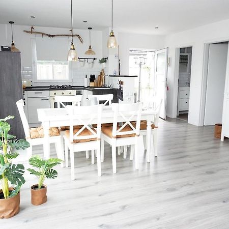 Ferienhaus Max Am Wasser Ferienpark Vislust Wervershoof Exterior foto